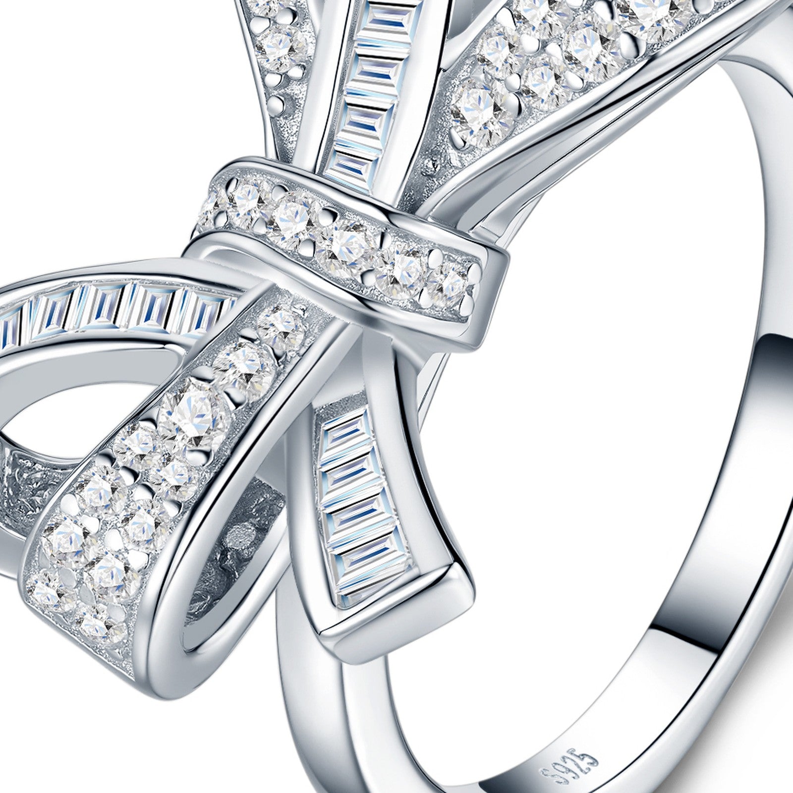 Nodino Moissanite Bow Ring in Sterling Silver — detail