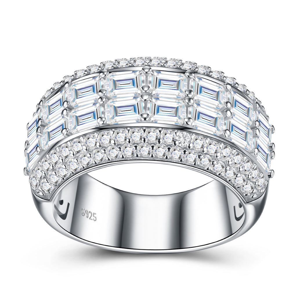 Sontuoso Moissanite Band Ring in Sterling Silver