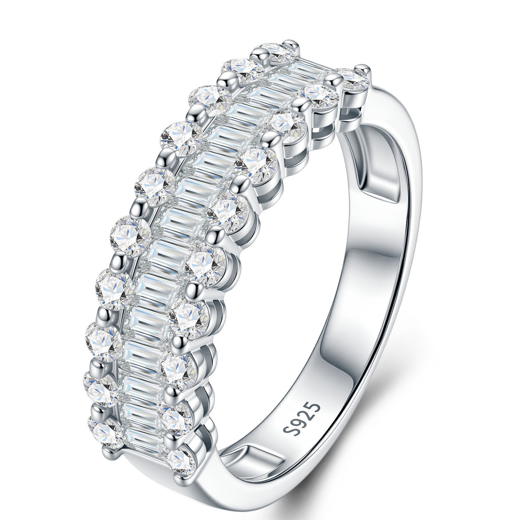 Lastrone Moissanite Band Ring in Sterling Silver