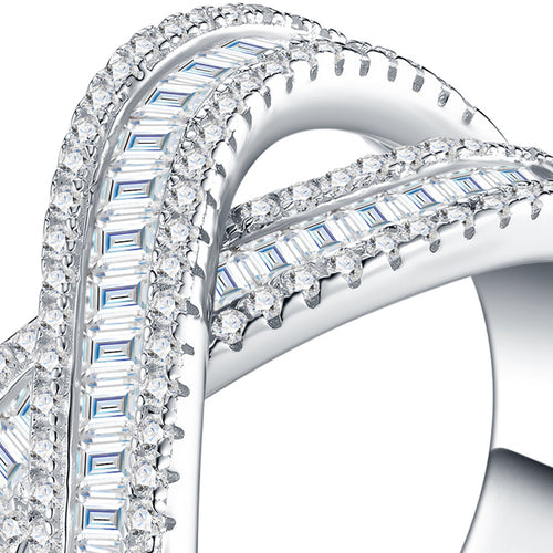 Abbraccio Moissanite Band Ring in Sterling Silver — detail