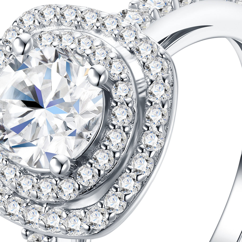 Doppioalo 1 Carat Moissanite Halo Ring in Sterling Silver — detail