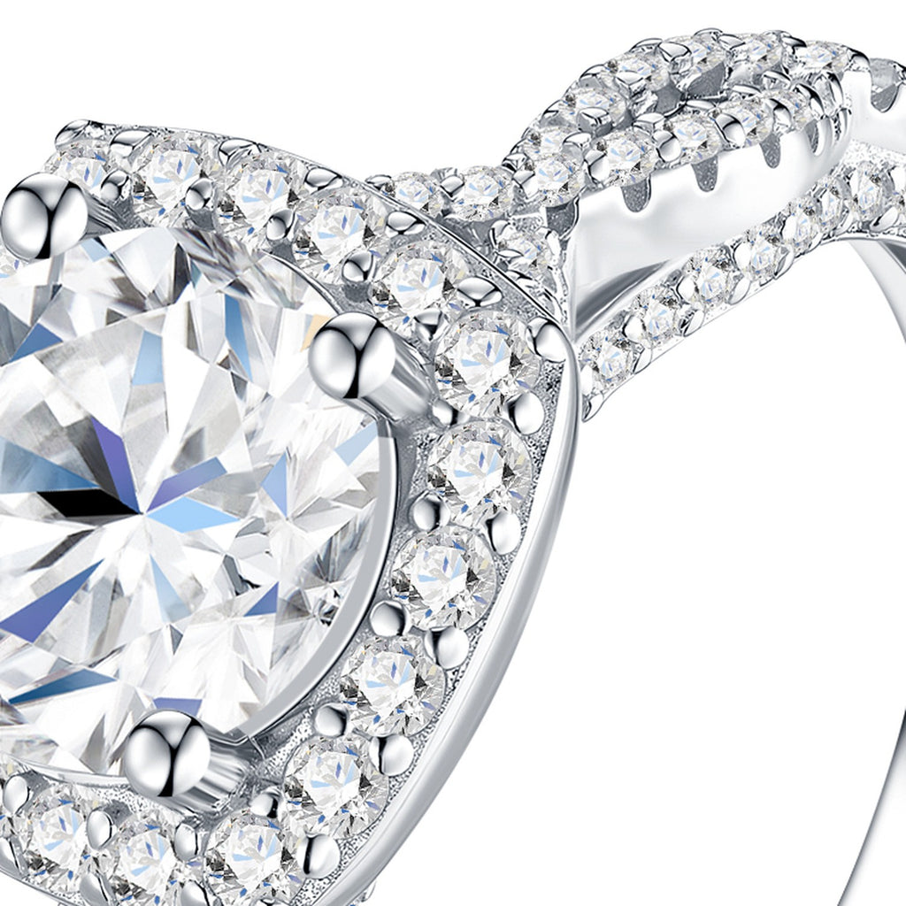 Grandalo 2 Carat Moissanite Halo Ring in Sterling Silver — detail
