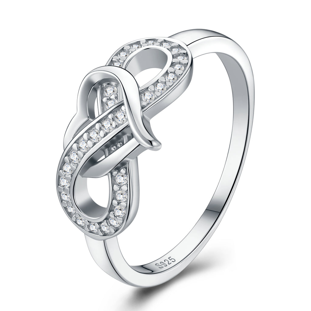 Groppo Moissanite Band Ring in Sterling Silver