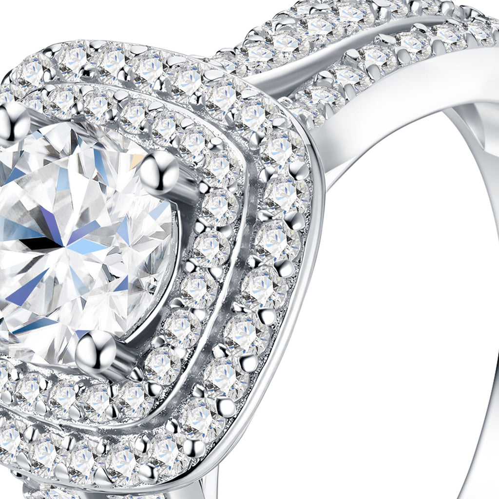 Bisalo 1 Carat Moissanite Halo Ring in Sterling Silver — detail
