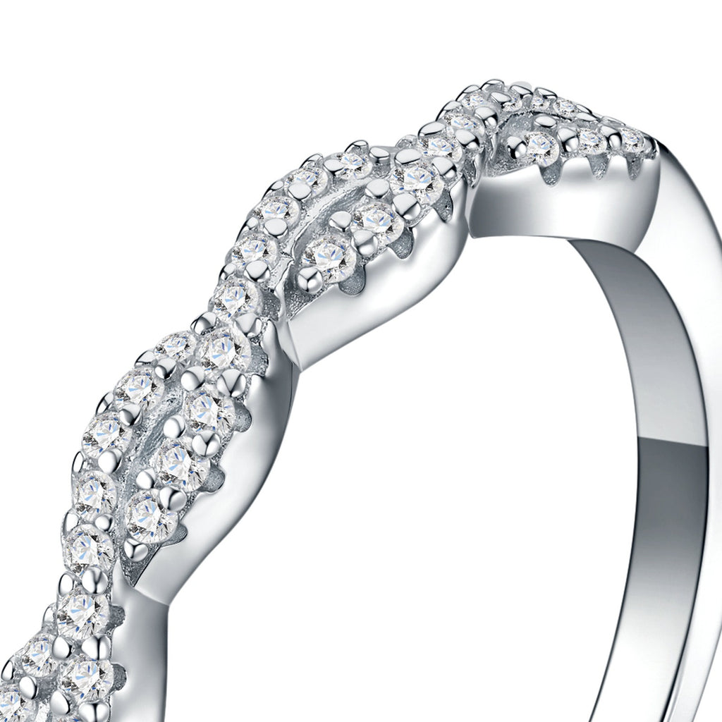 Merletto Moissanite Band Ring in Sterling Silver — detail