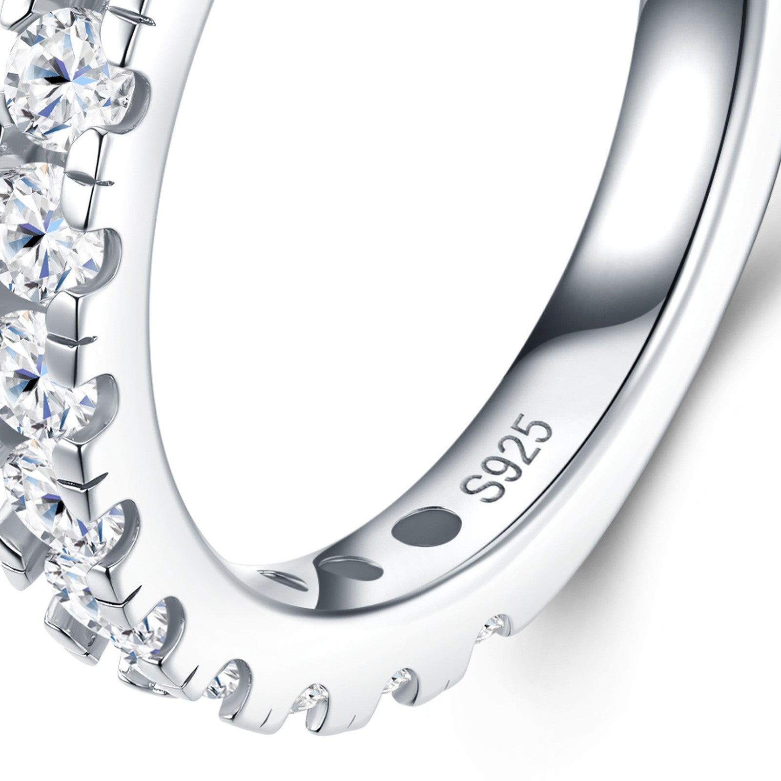 Ritmica Moissanite Eternity Band Ring in Sterling Silver — detail