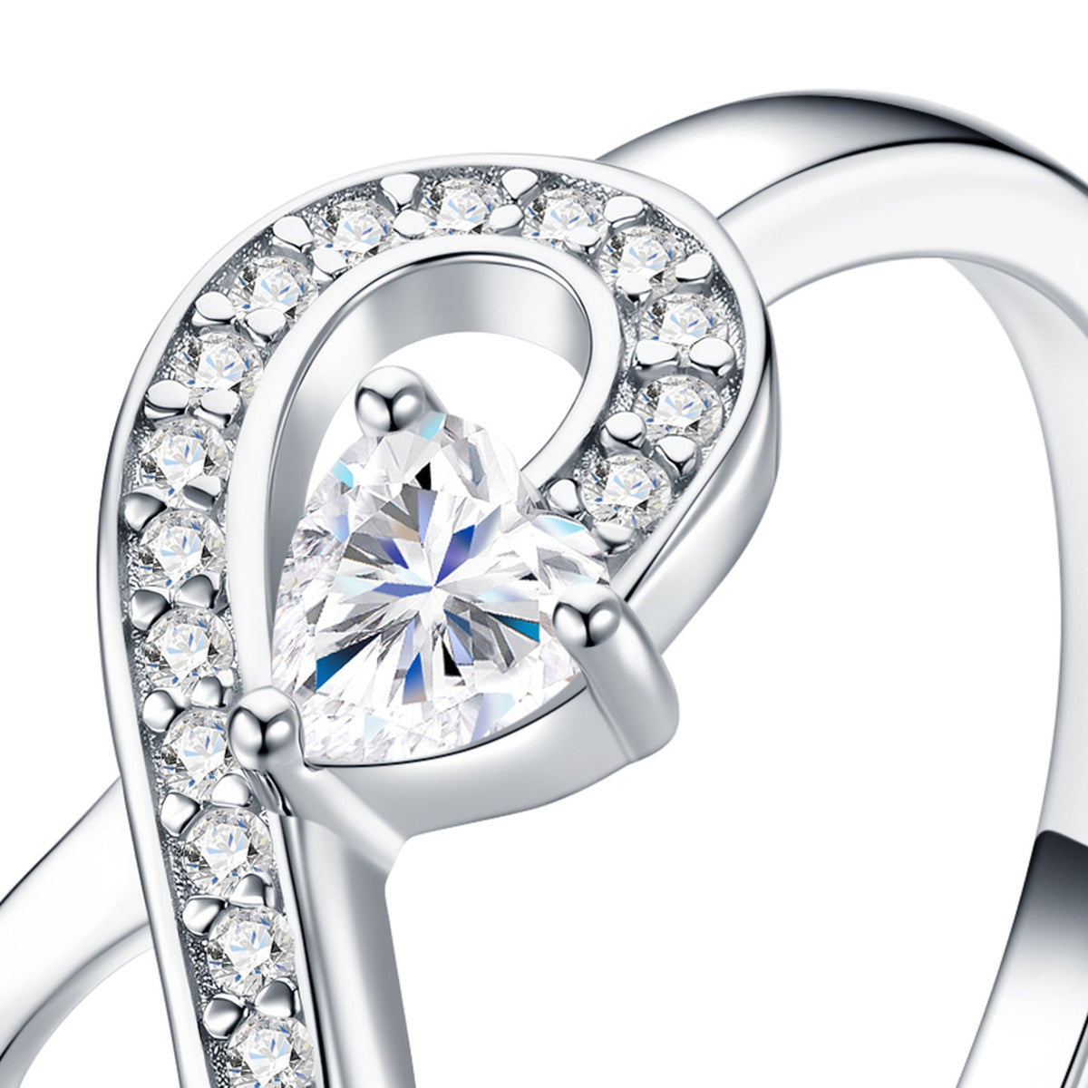 Amoreterno Heart-Cut Moissanite Band Ring in Sterling Silver — detail