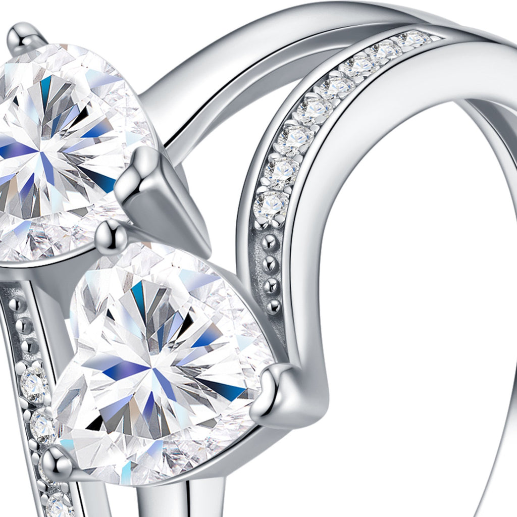 Cuoridoppi Heart-Cut Moissanite Two-Stone Ring in Sterling Silver — detail