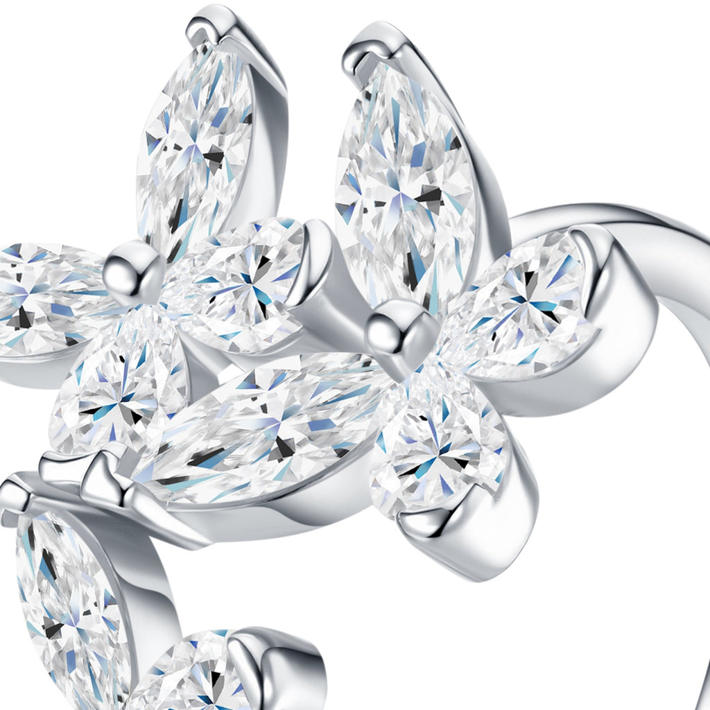 Spiga Moissanite Band Ring in Sterling Silver — detail