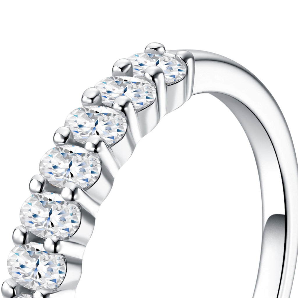 Bordino Moissanite Band Ring in Sterling Silver — detail