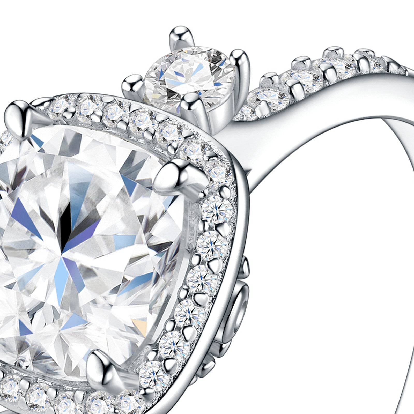 Cuscinalo Moissanite Halo Ring in Sterling Silver — detail
