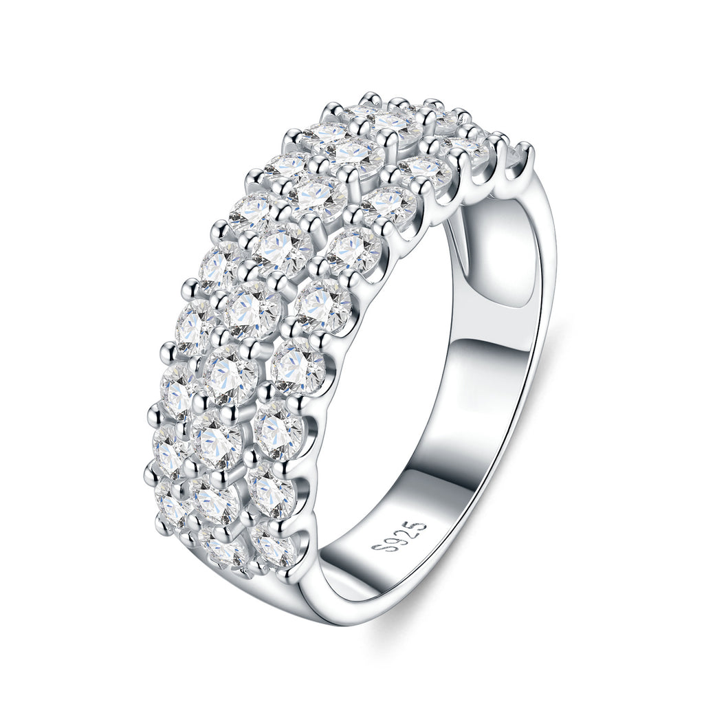Doviziosa Moissanite Band Ring in Sterling Silver