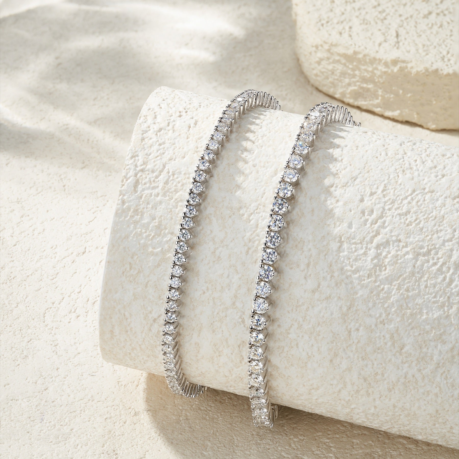 Segno Moissanite Tennis Bracelet in Sterling Silver