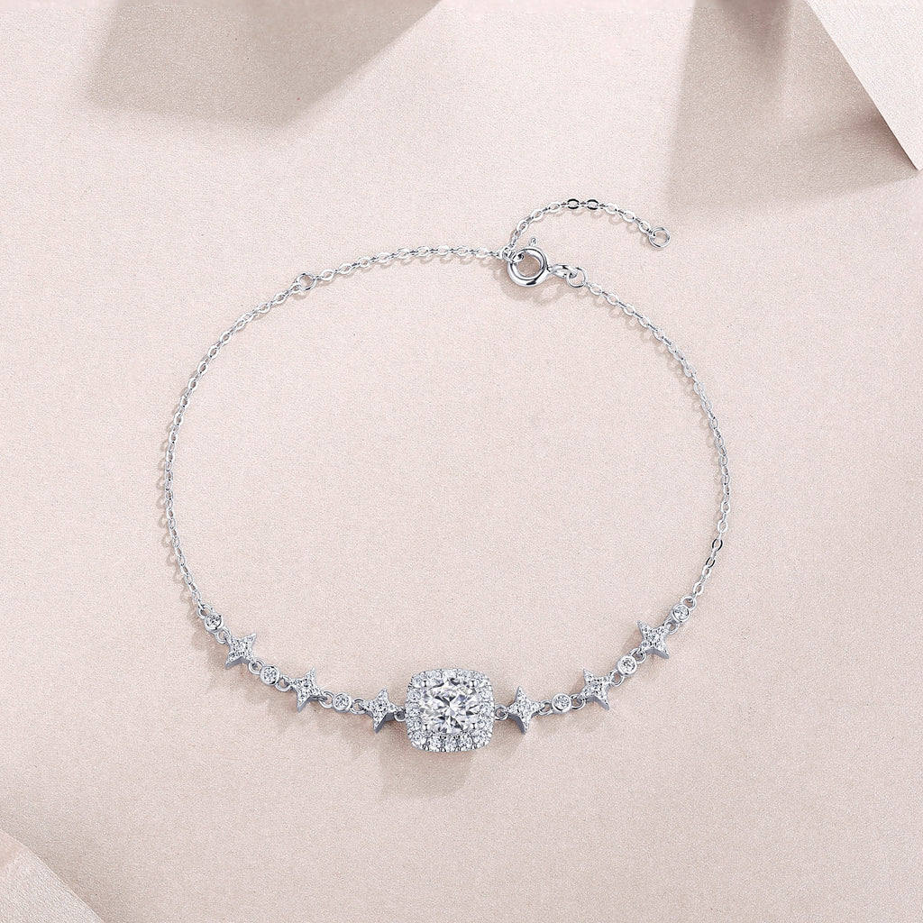 Unita Moissanite Chain Bracelet in Sterling Silver