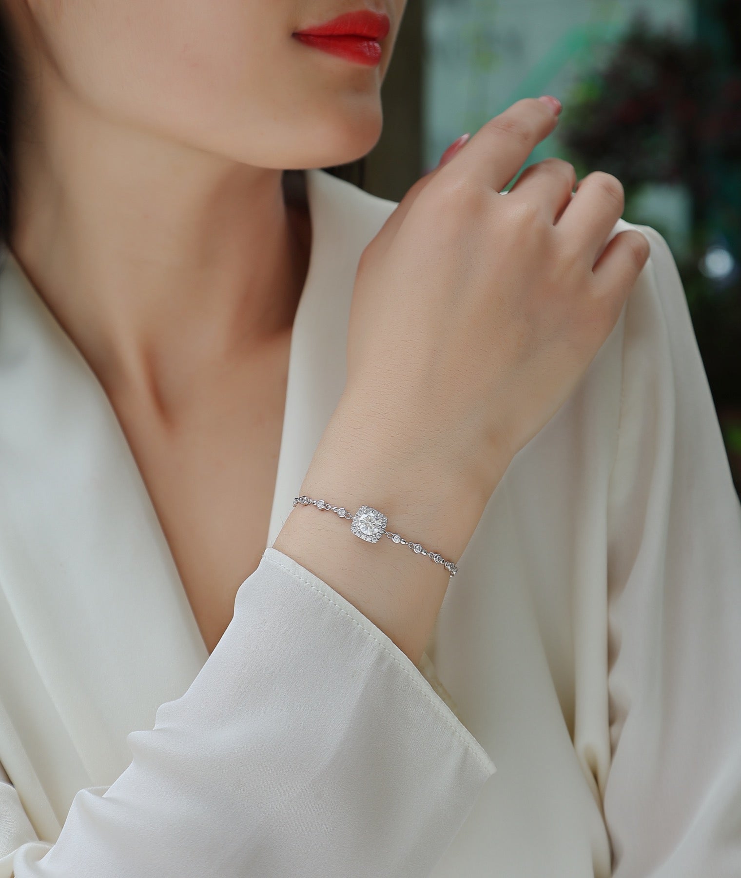 Orbita Moissanite Station Bracelet in Sterling Silver