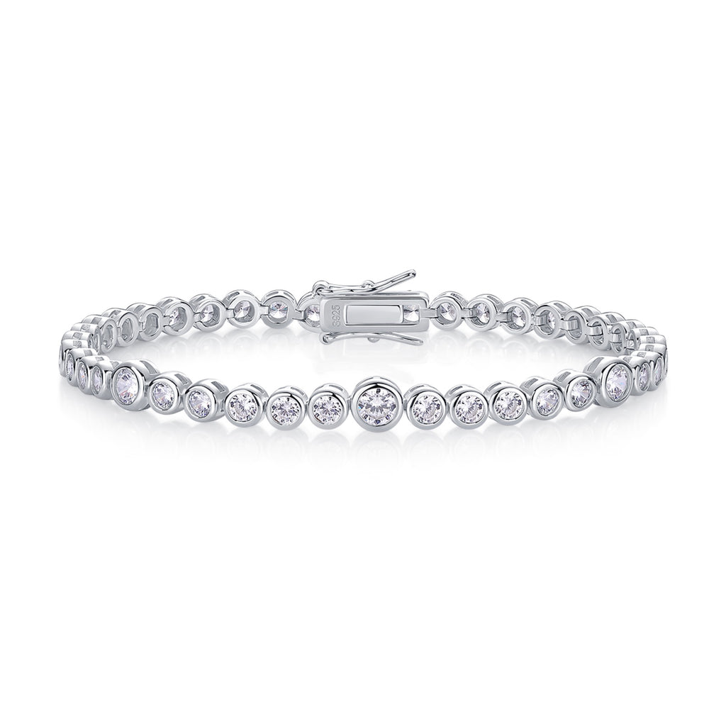 Vibrante Moissanite Tennis Bracelet in Sterling Silver