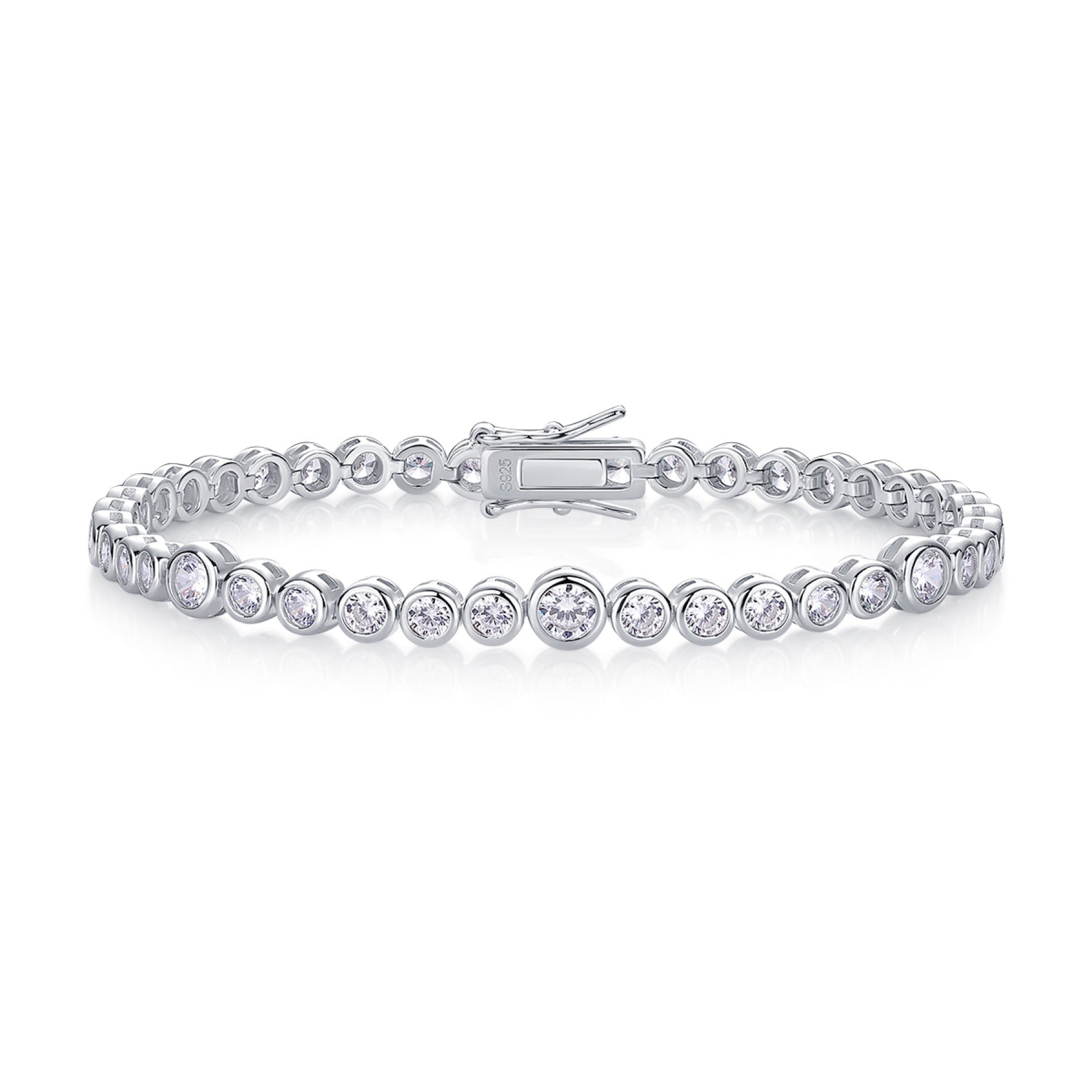 Vibrante Moissanite Tennis Bracelet in Sterling Silver