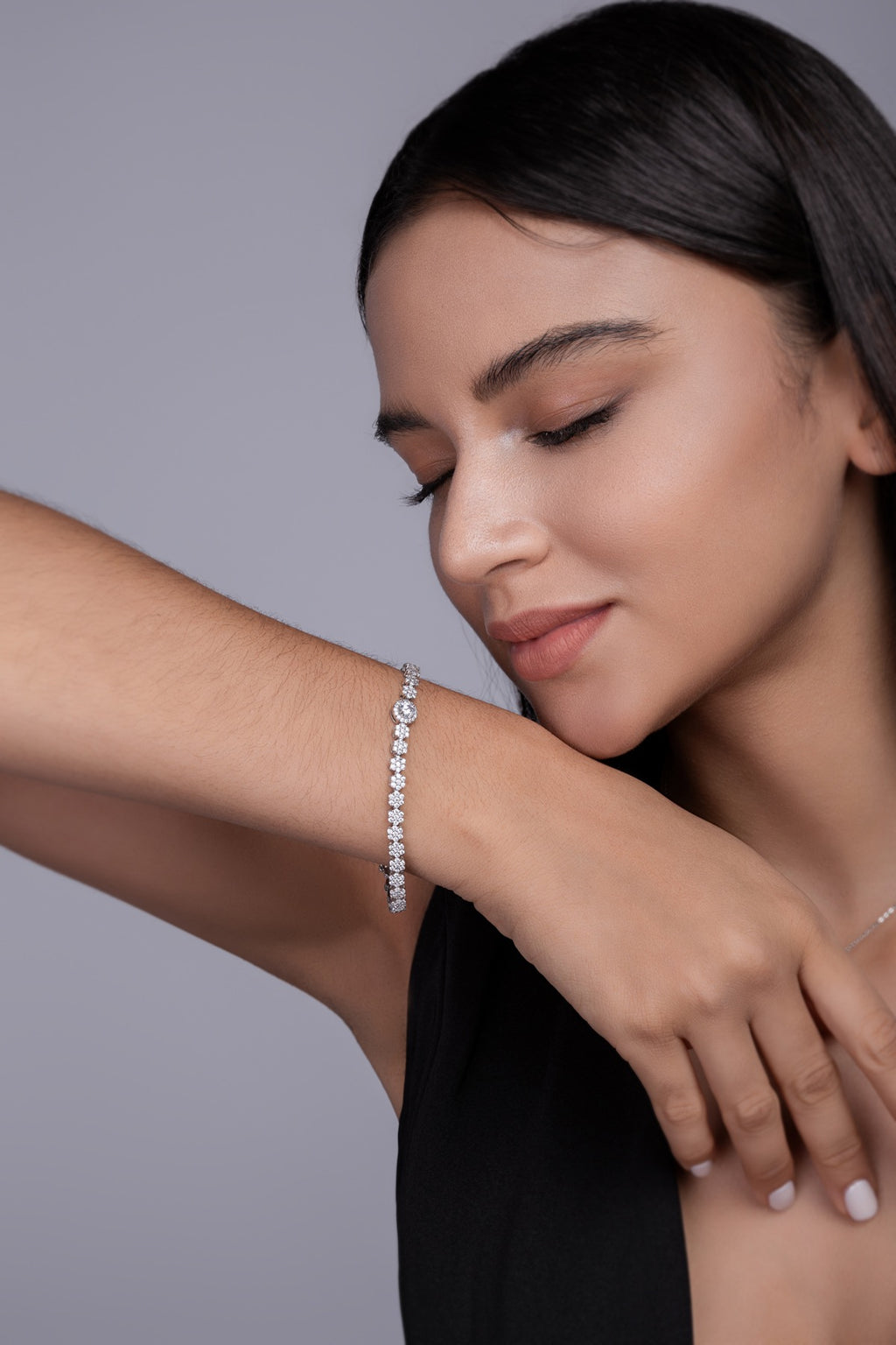 Sussurro Moissanite Tennis Bracelet in Sterling Silver