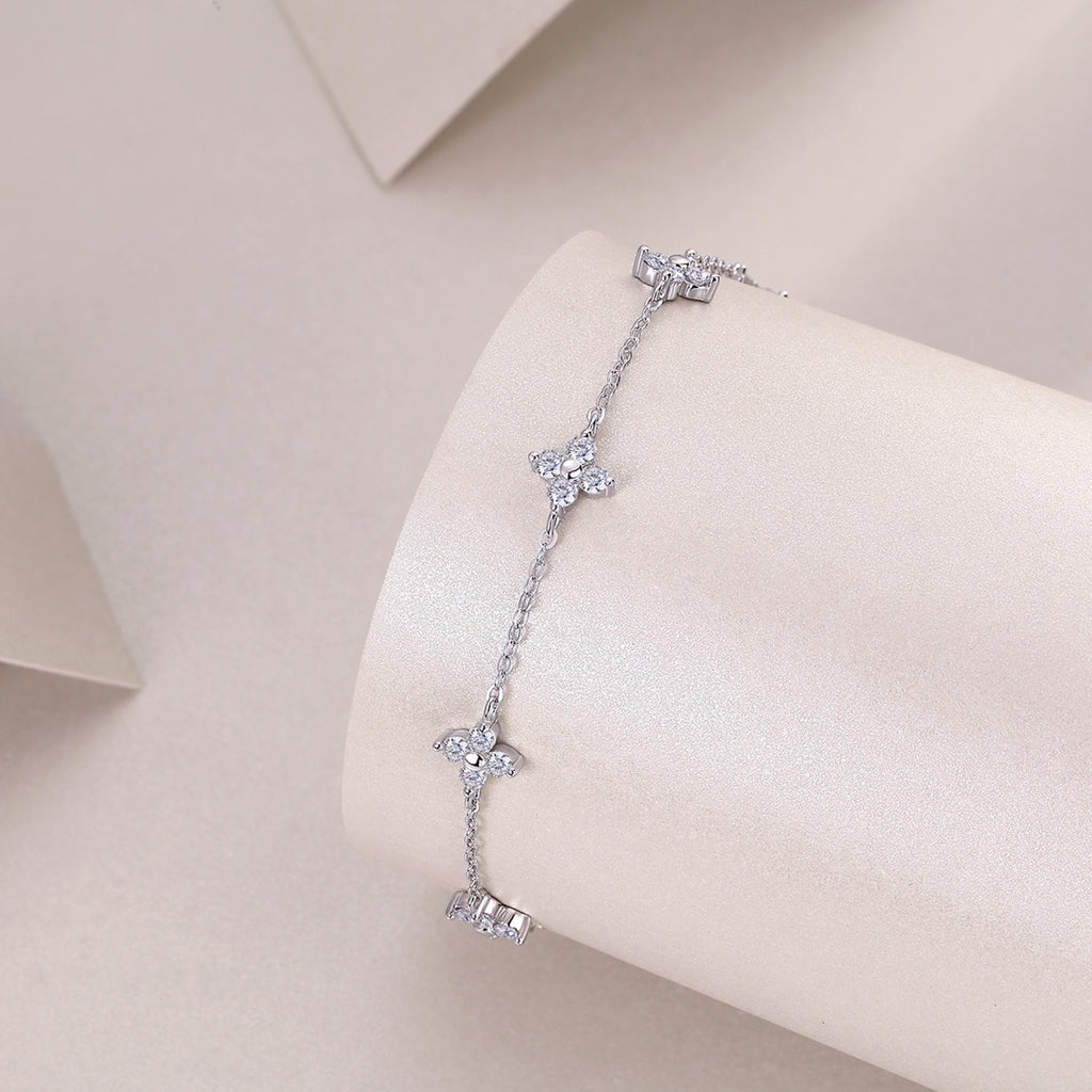 Fioretti Moissanite Chain Bracelet in Sterling Silver