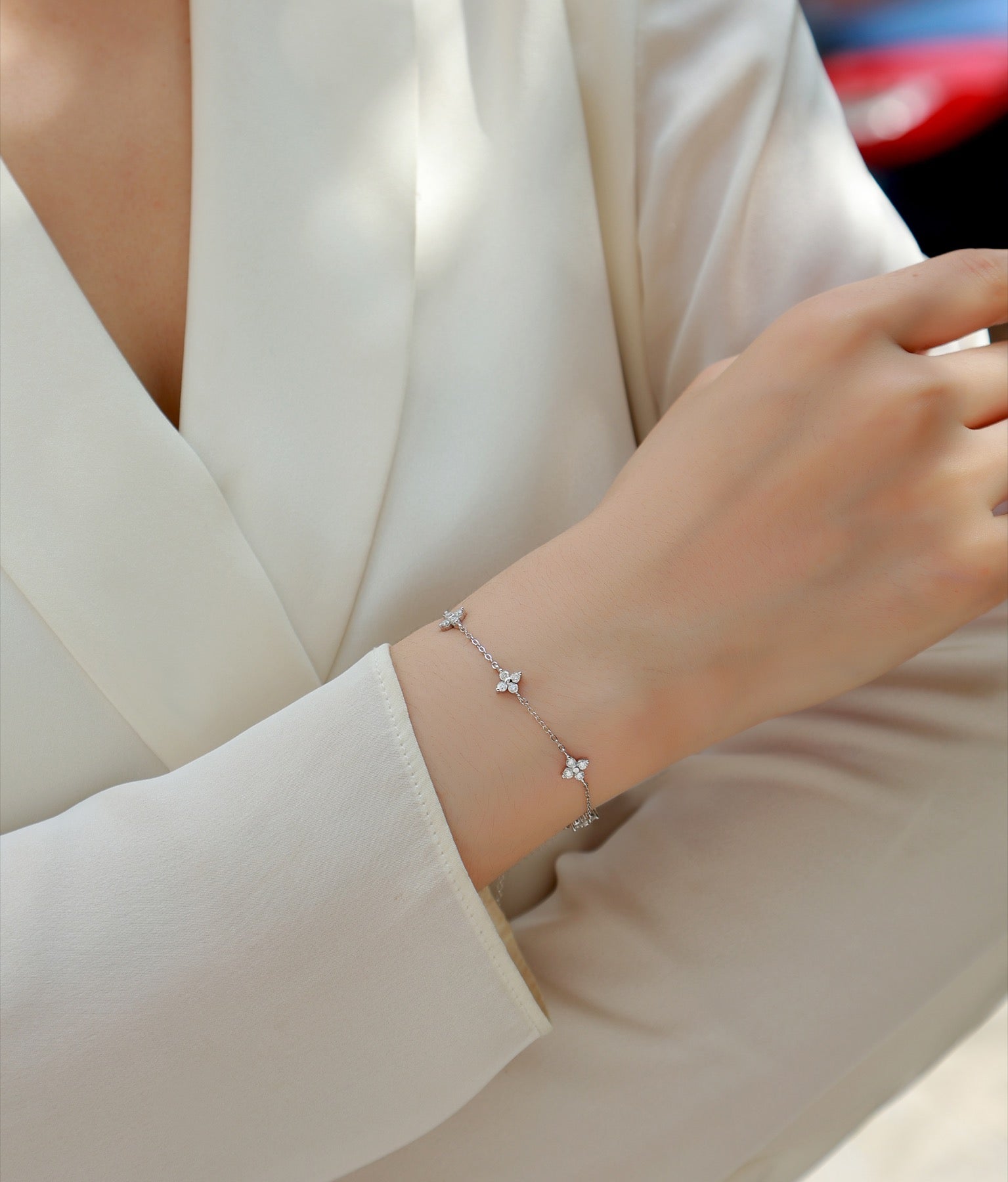Fioretti Moissanite Chain Bracelet in Sterling Silver