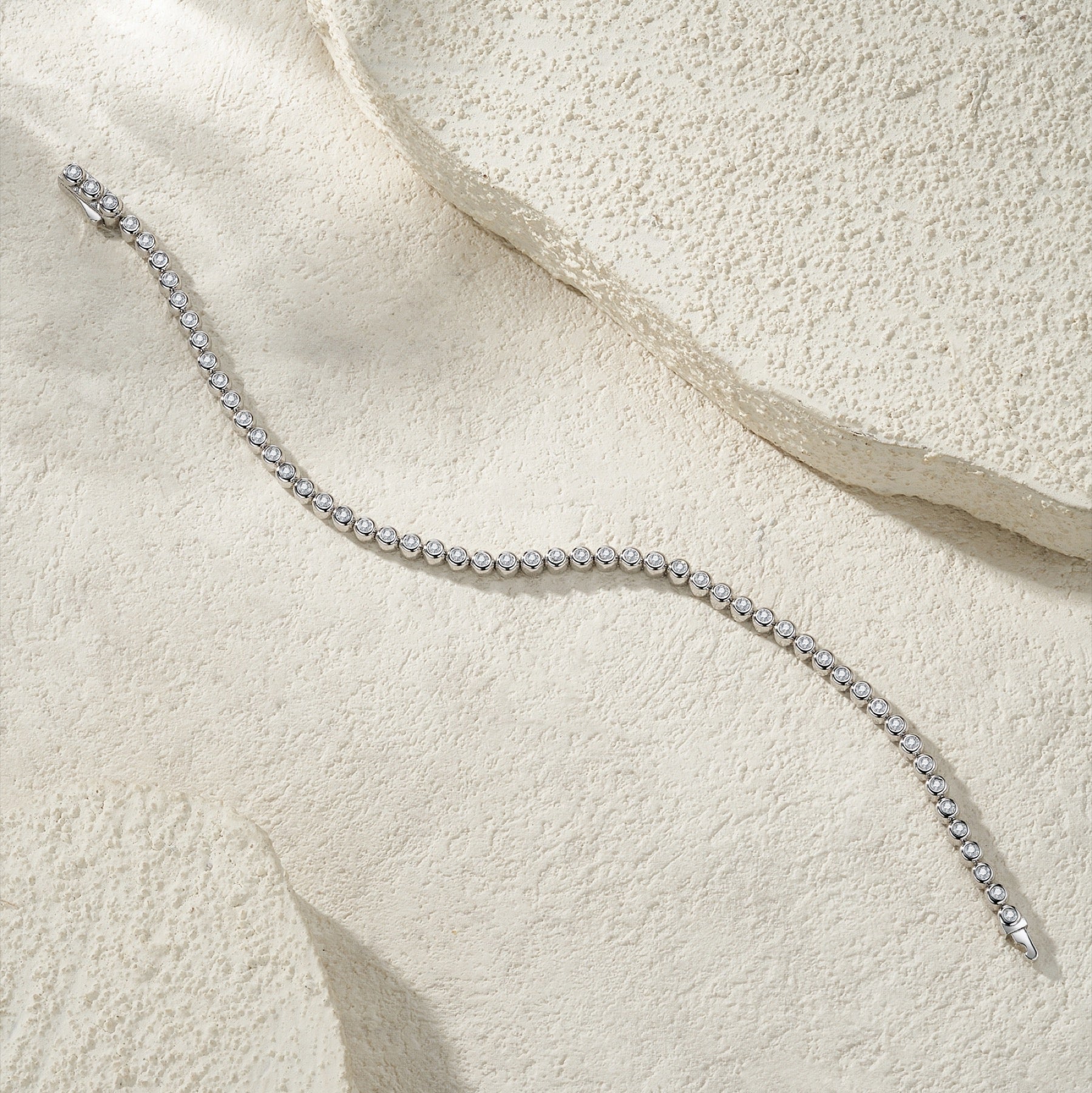 Filante Moissanite Tennis Bracelet in Sterling Silver