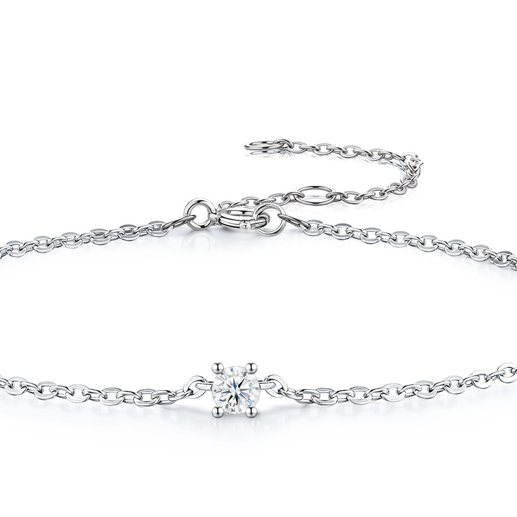 Astrolina Moissanite Chain Bracelet in Sterling Silver — detail