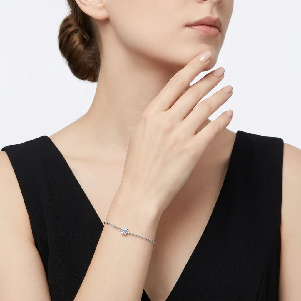 Astrolina Moissanite Chain Bracelet in Sterling Silver