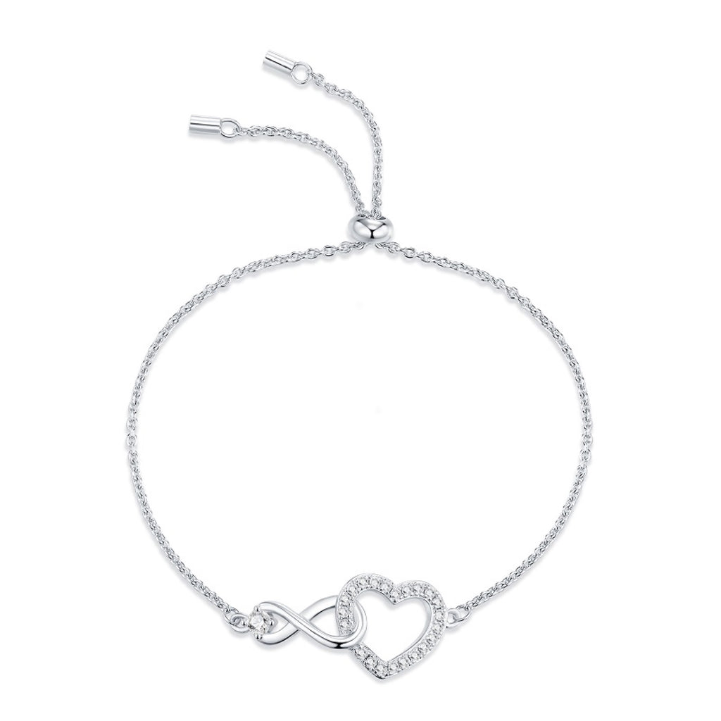 Infinicuore Moissanite Chain Bracelet in Sterling Silver