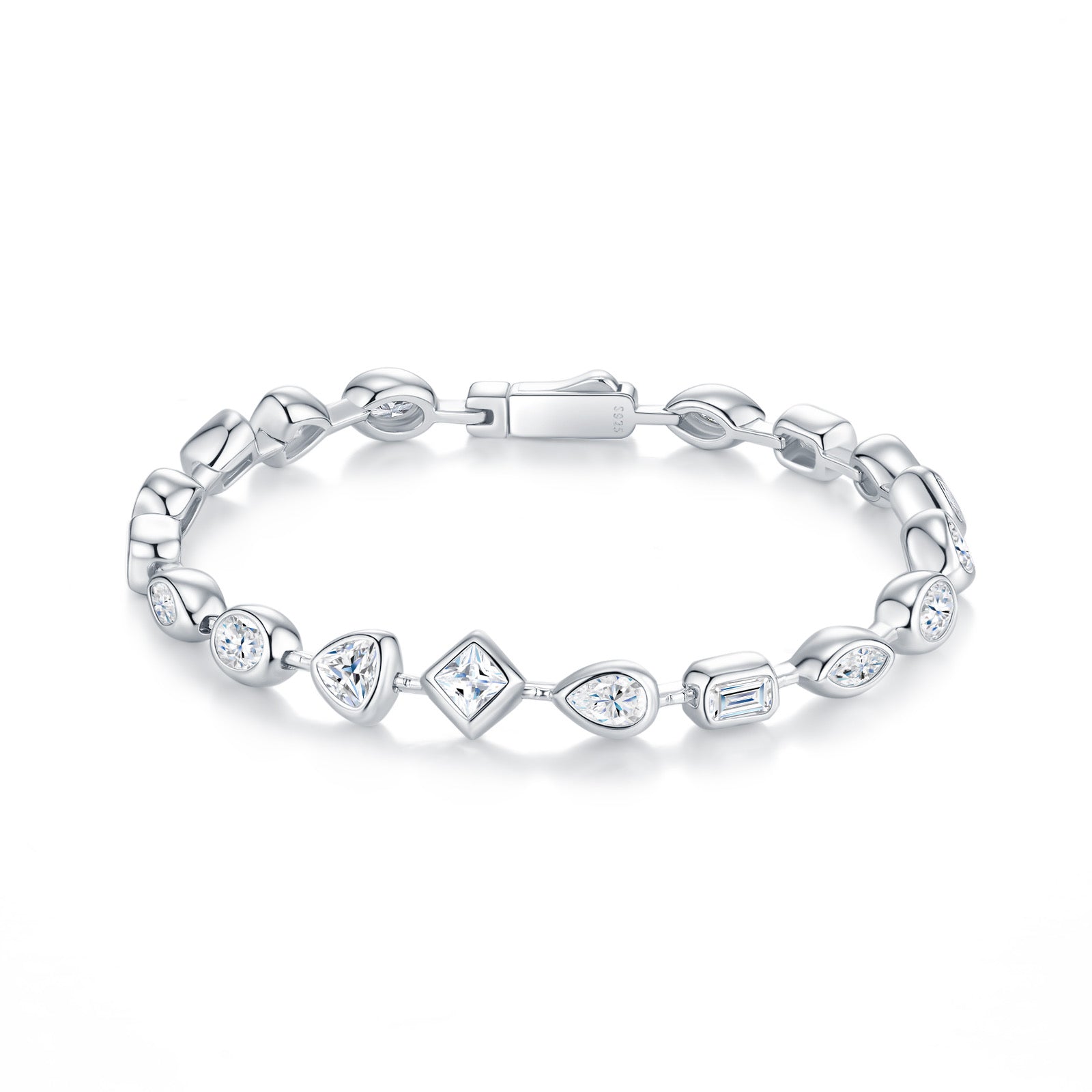 Rombi Moissanite Chain Bracelet in Sterling Silver