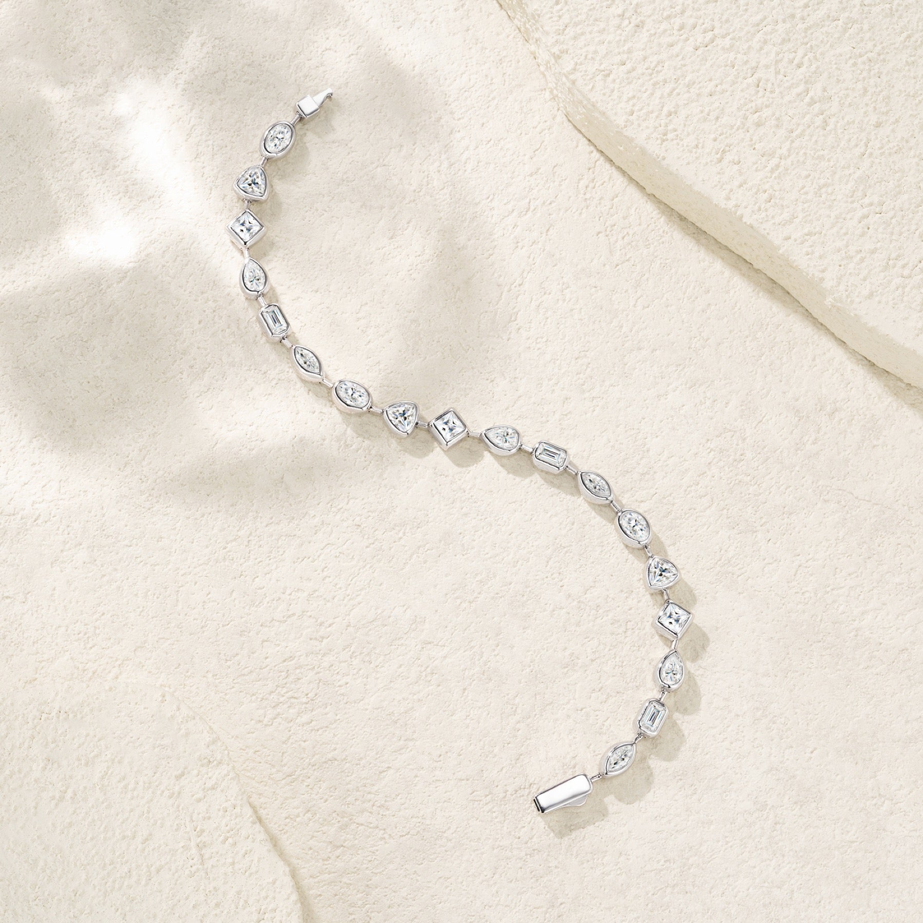 Rombi Moissanite Chain Bracelet in Sterling Silver