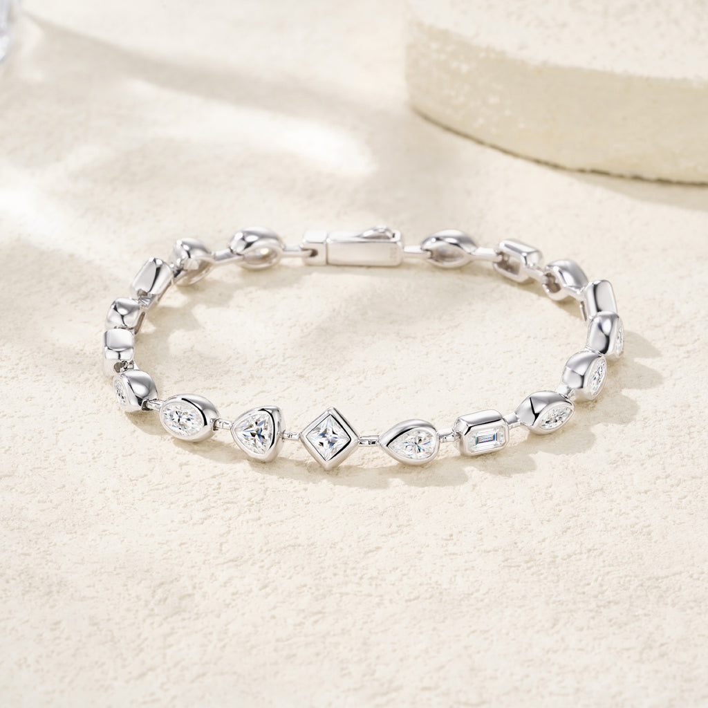 Rombi Moissanite Chain Bracelet in Sterling Silver