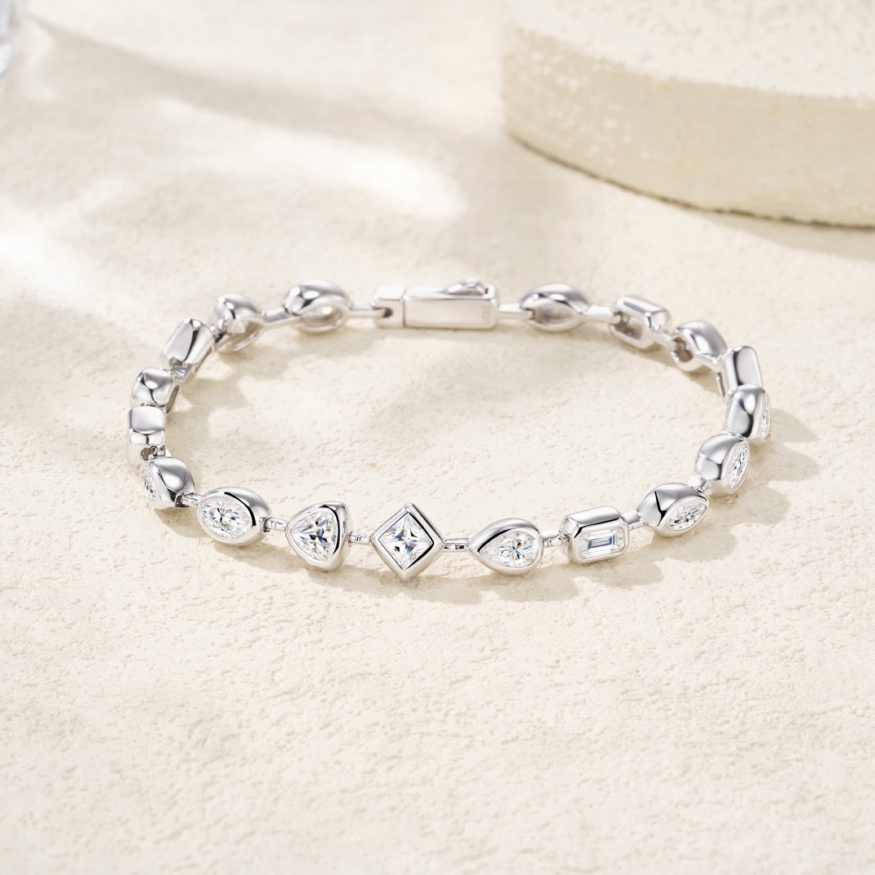 Rombi Moissanite Chain Bracelet in Sterling Silver