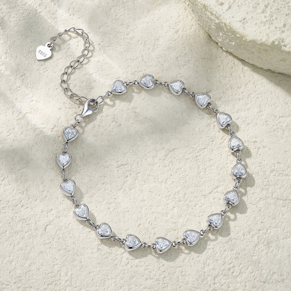 Graduata Moissanite Station Bracelet in Sterling Silver