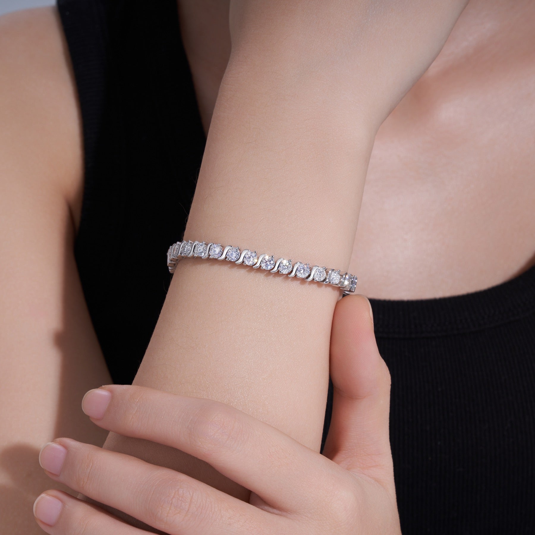 Lucciola Moissanite Tennis Bracelet in Sterling Silver