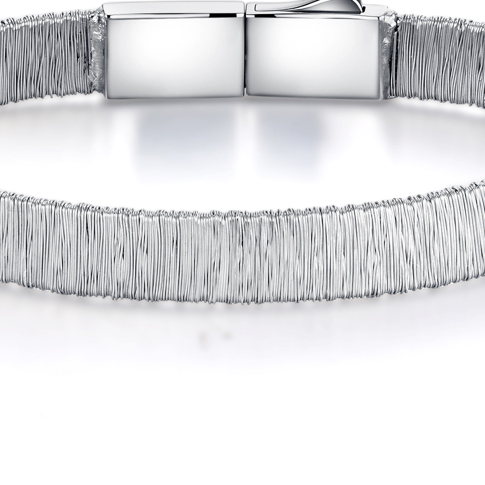 Tessuto Moissanite Bracelet in Sterling Silver — detail