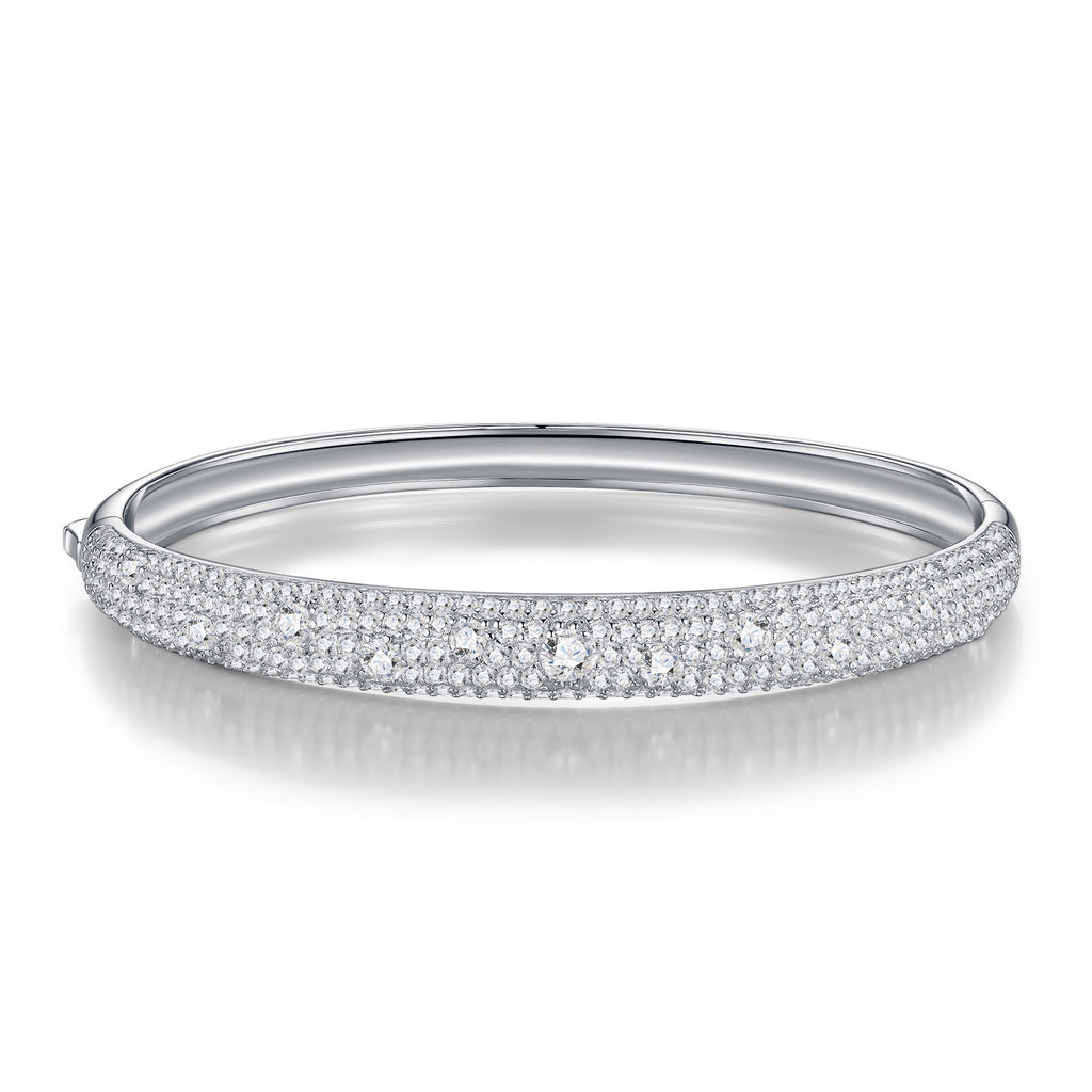 Duna Moissanite Bangle Bracelet in Sterling Silver