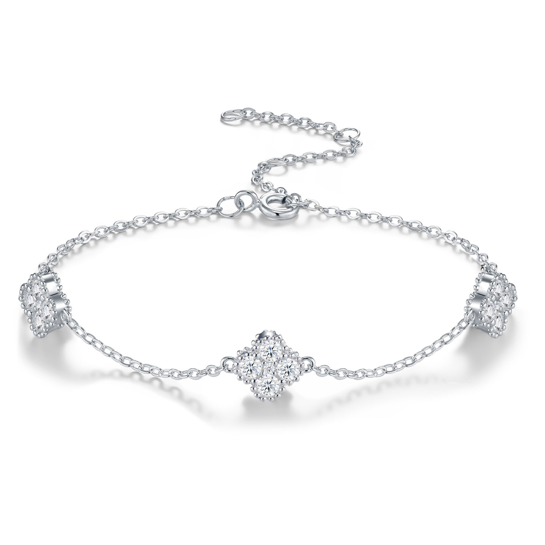 Trifoglietto Moissanite Chain Bracelet in Sterling Silver