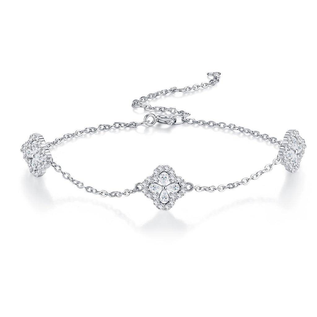 Quadrifogli Moissanite Chain Bracelet in Sterling Silver