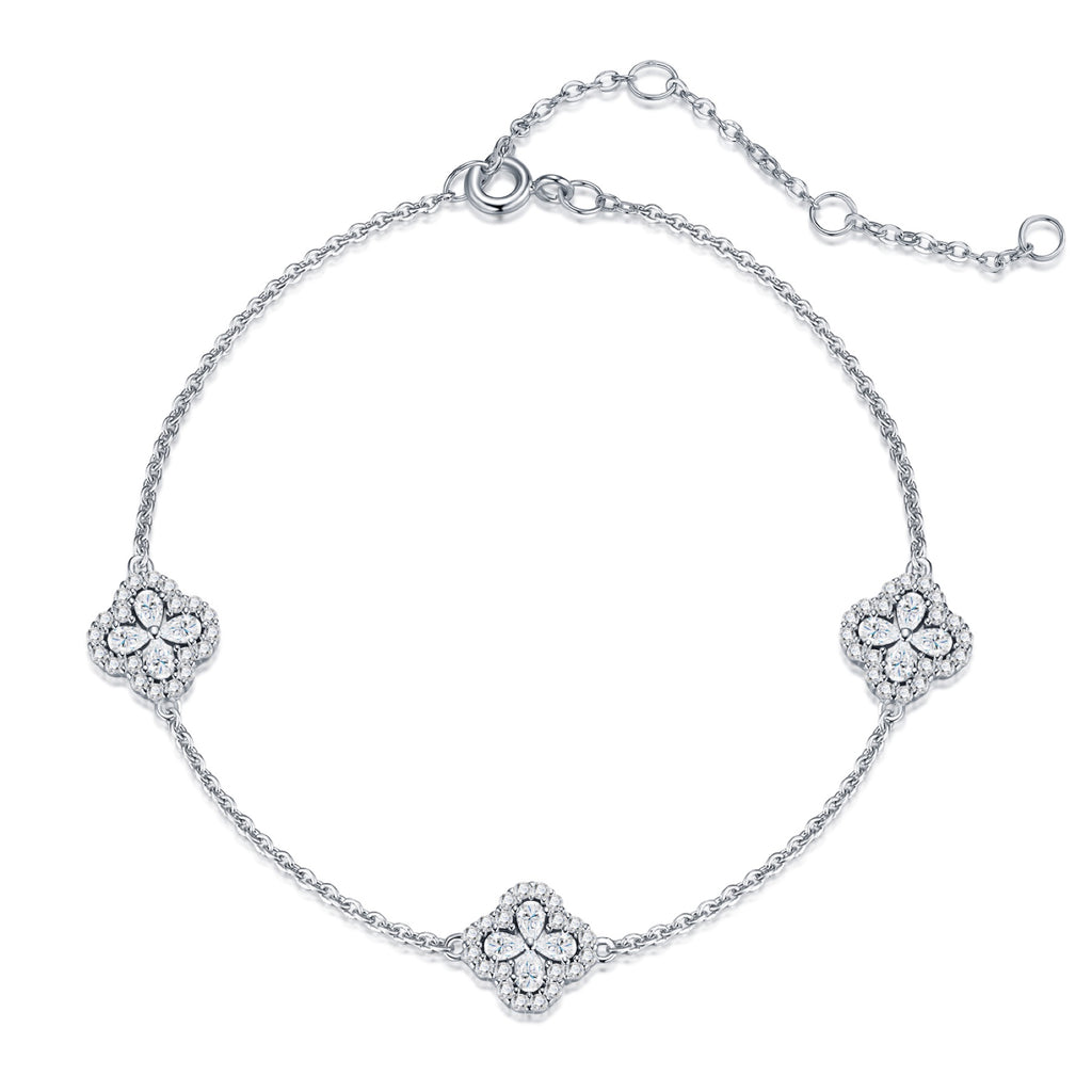 Quadrifogli Moissanite Chain Bracelet in Sterling Silver