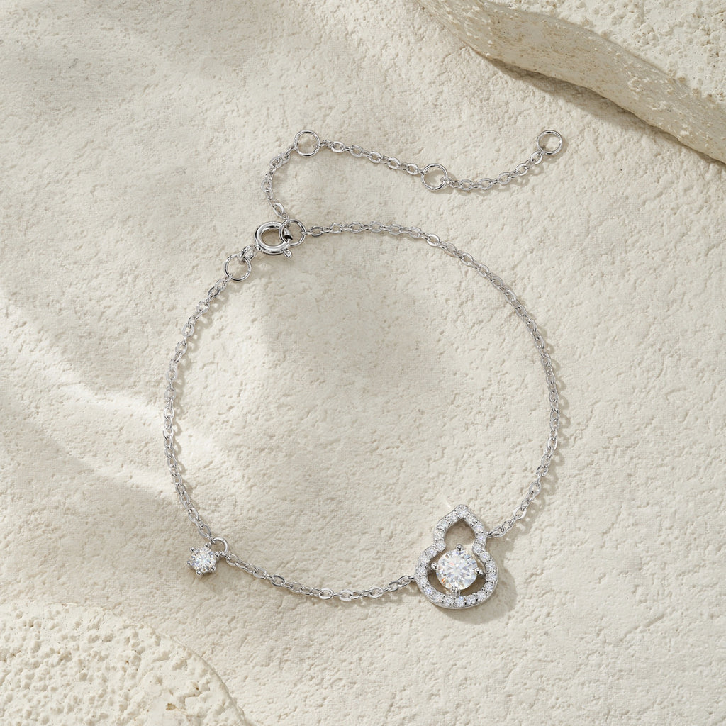 Cuorlino Moissanite Chain Bracelet in Sterling Silver