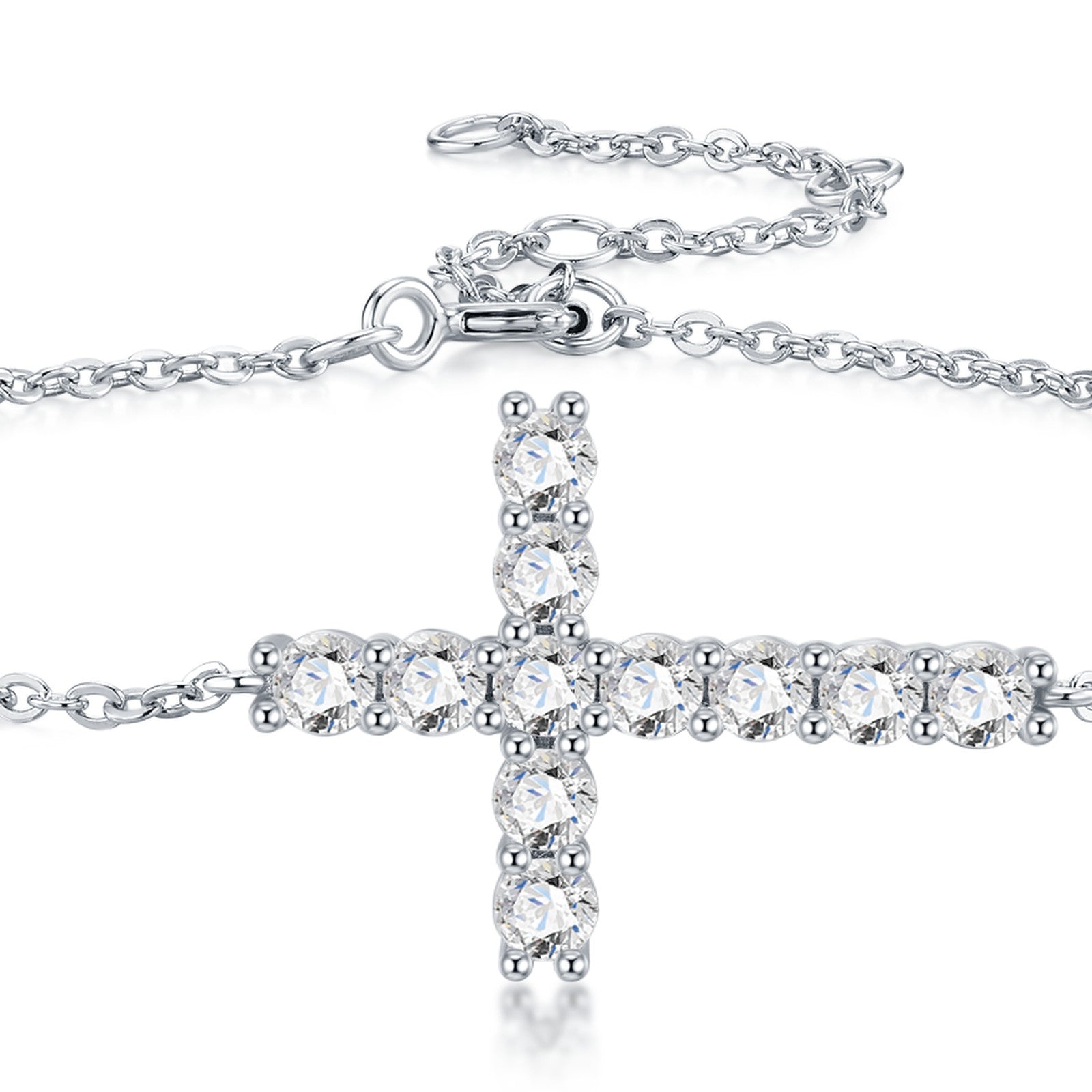 Crocina Moissanite Chain Bracelet in Sterling Silver — detail