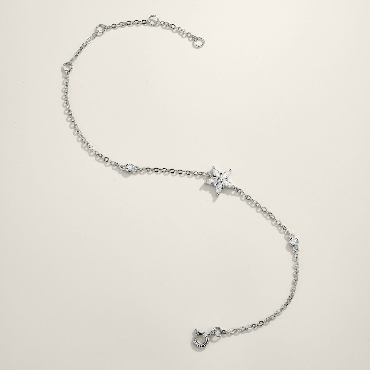 Stelluccia Moissanite Chain Bracelet in Sterling Silver