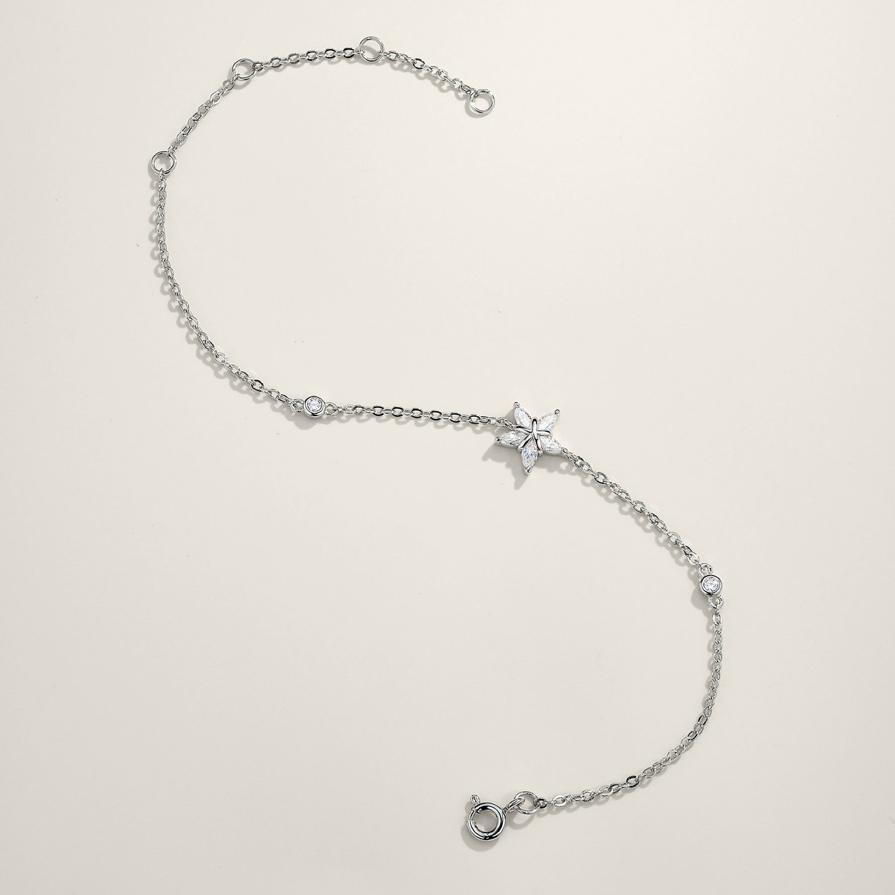 Stelluccia Moissanite Chain Bracelet in Sterling Silver