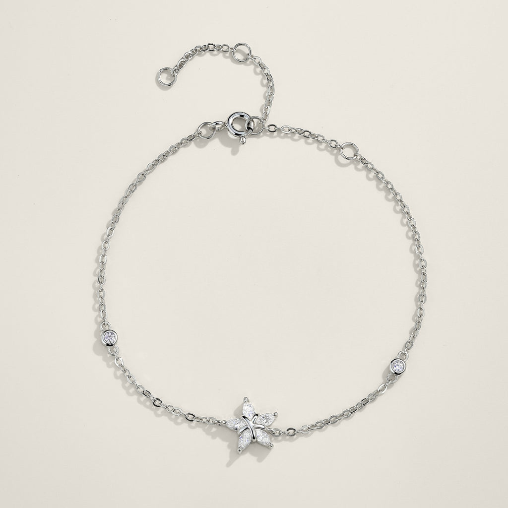 Stelluccia Moissanite Chain Bracelet in Sterling Silver