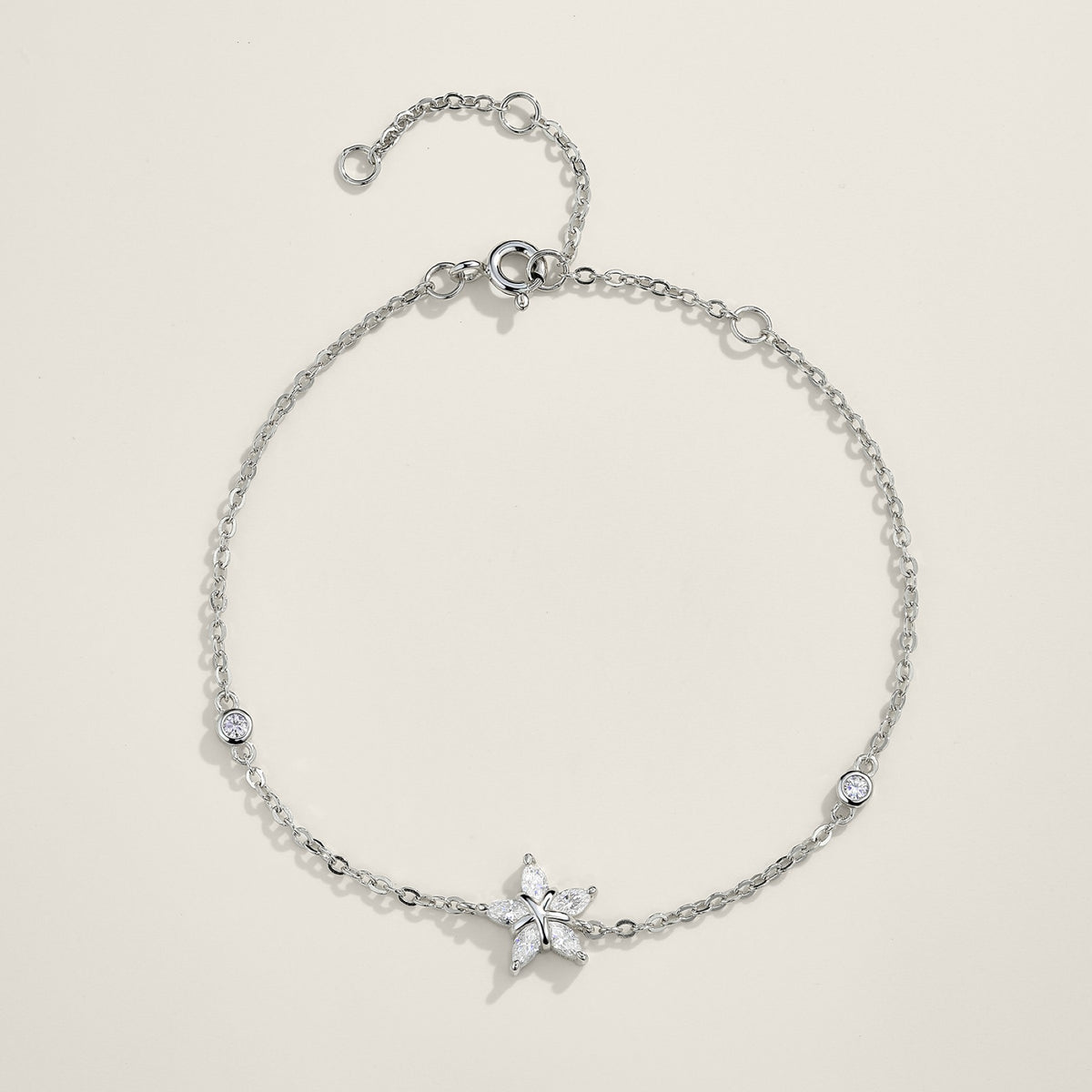 Stelluccia Moissanite Chain Bracelet in Sterling Silver