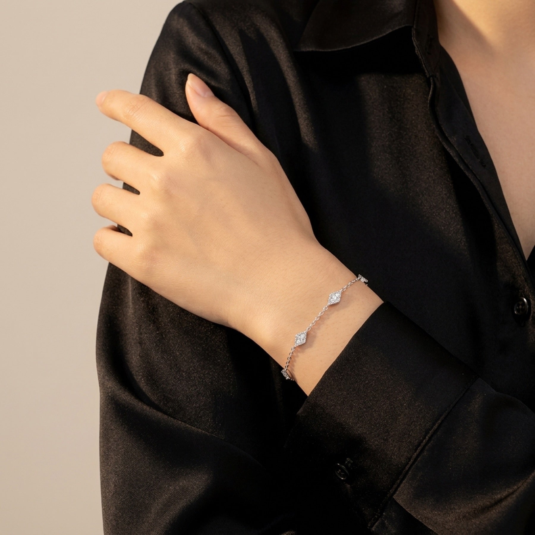 Rombolino Moissanite Chain Bracelet in Sterling Silver