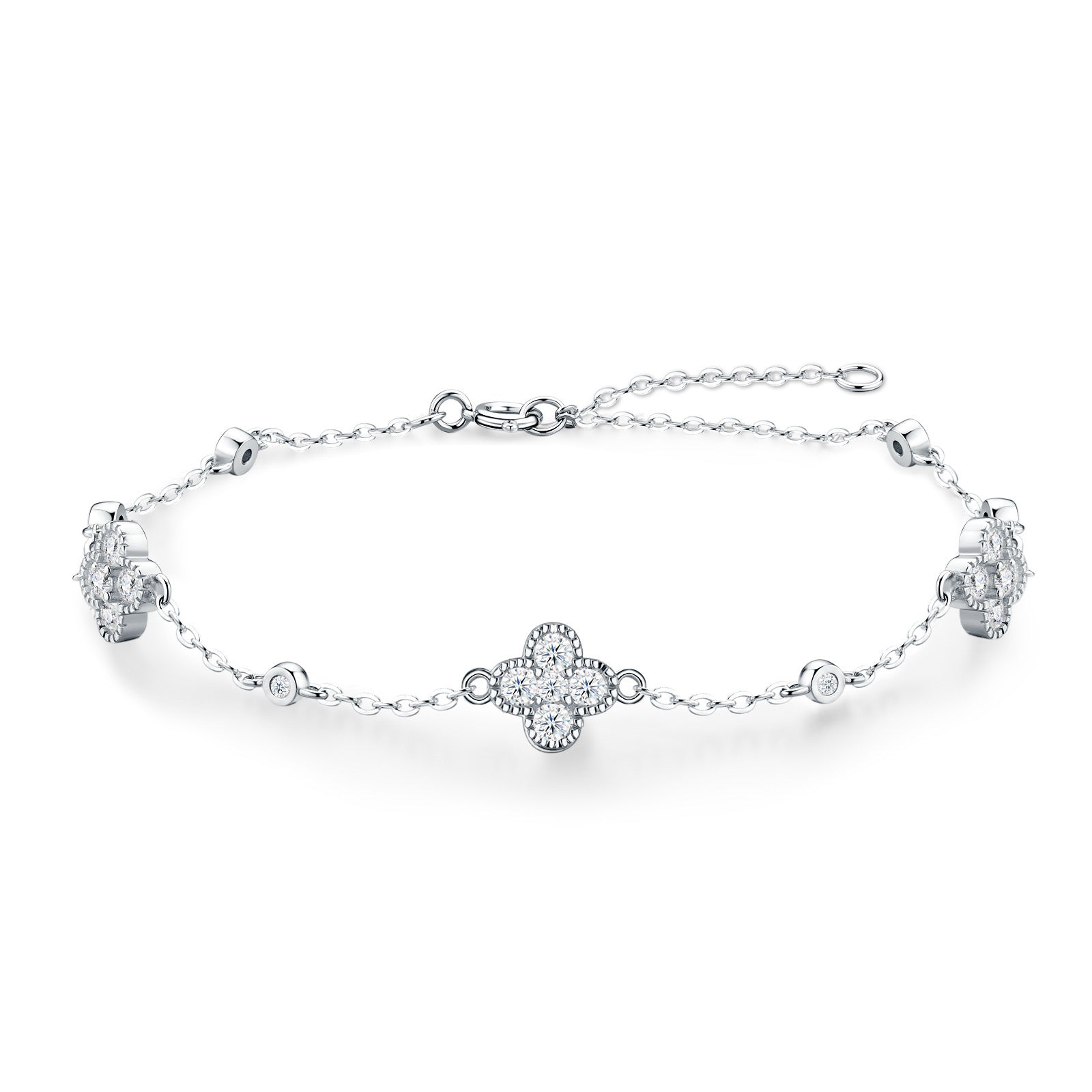 Trifoglino Moissanite Chain Bracelet in Sterling Silver