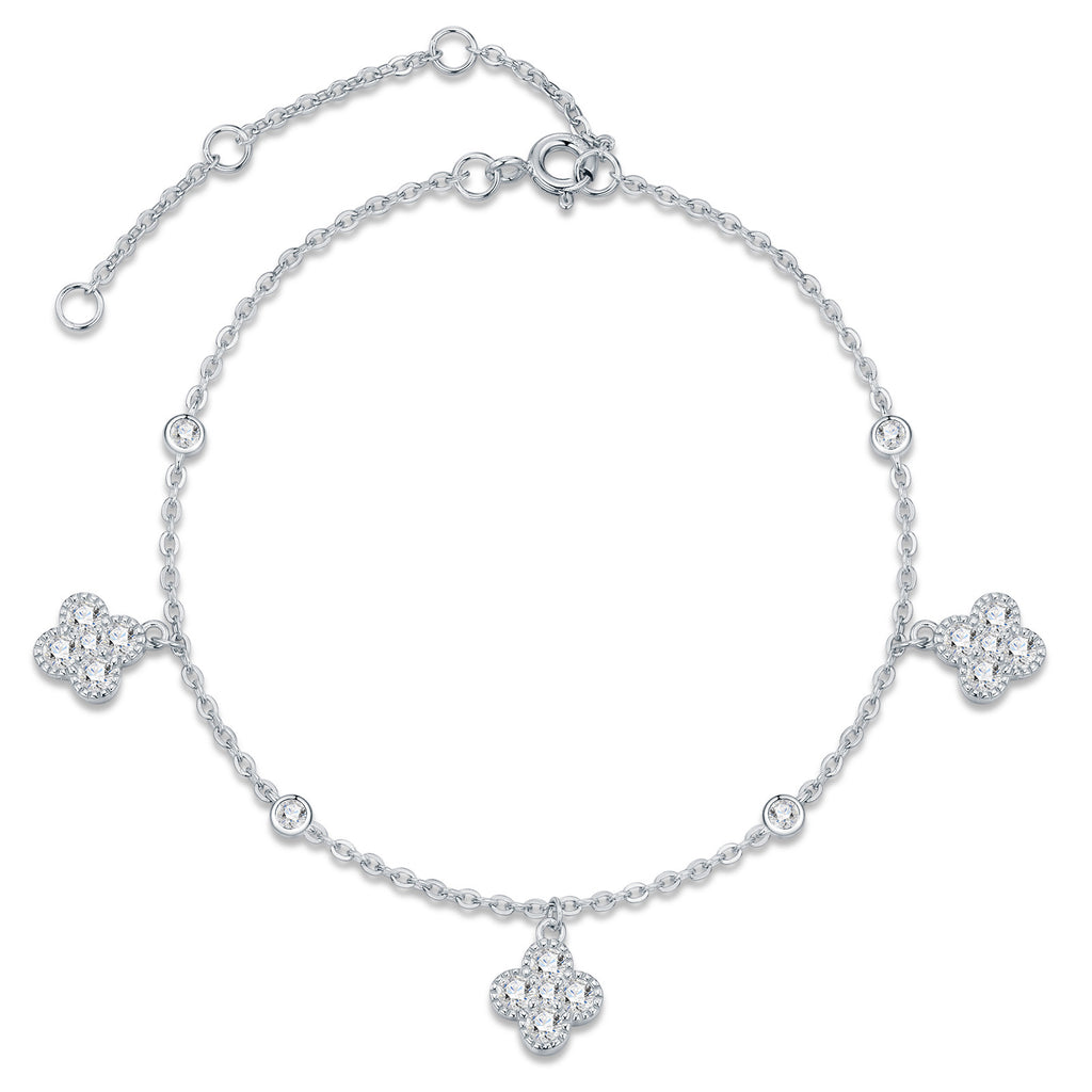 Quadrifoglino Moissanite Chain Bracelet in Sterling Silver