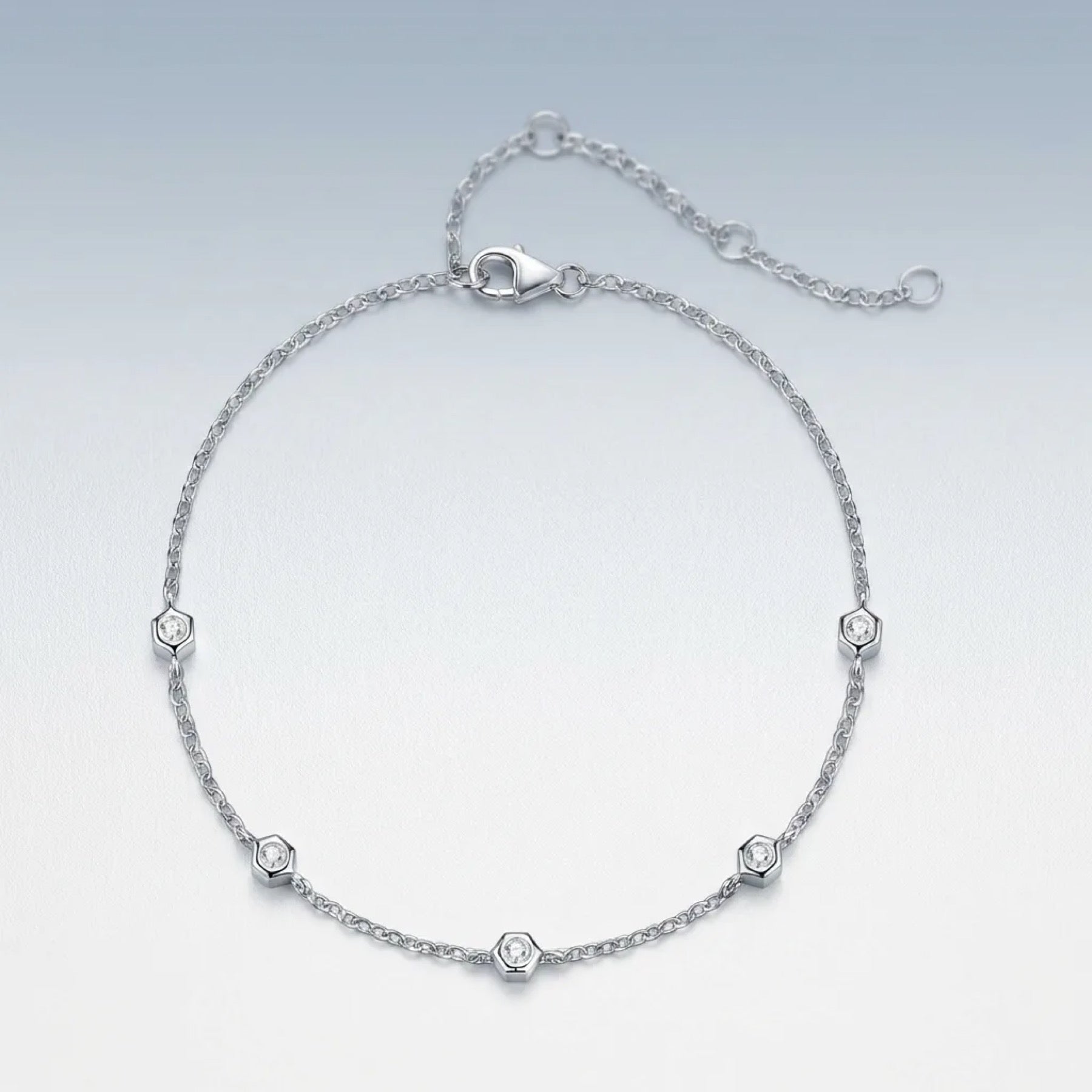 Solotondo Moissanite Chain Bracelet in Sterling Silver