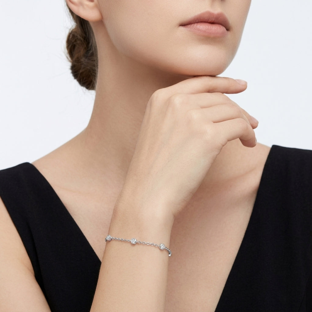 Solotondo Moissanite Chain Bracelet in Sterling Silver